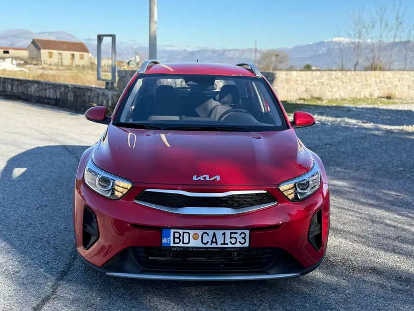 Kia Stonic — photo 2